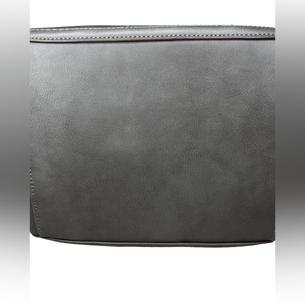 Perfect Size Purse - Picture 3 of 5